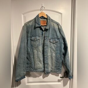 Levi’s Blue Denim Jean Jacket Size Large